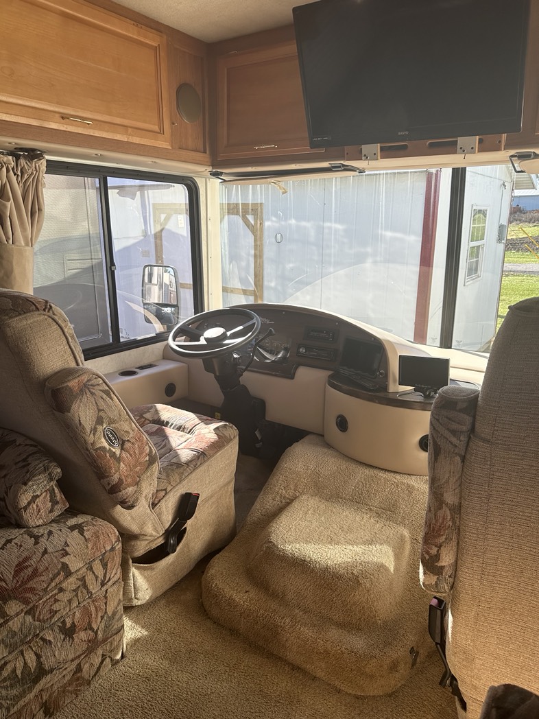 
								2000 Fleetwood Southwind 30 FT full									