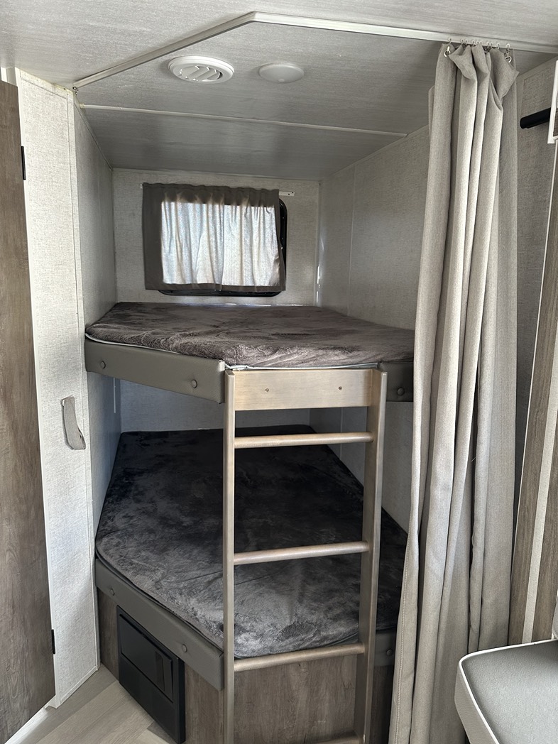 
								2021 Forest River Salem Cruise Lite BHXL with slide full									