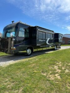 2003 Tiffin Diesel 40DP